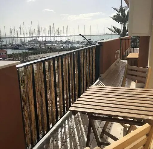 Casa Porto Turistico شقة ليكاتا