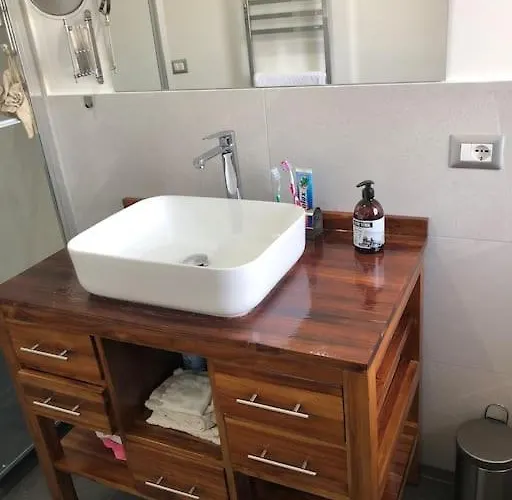 Casa Porto Turistico * ليكاتا